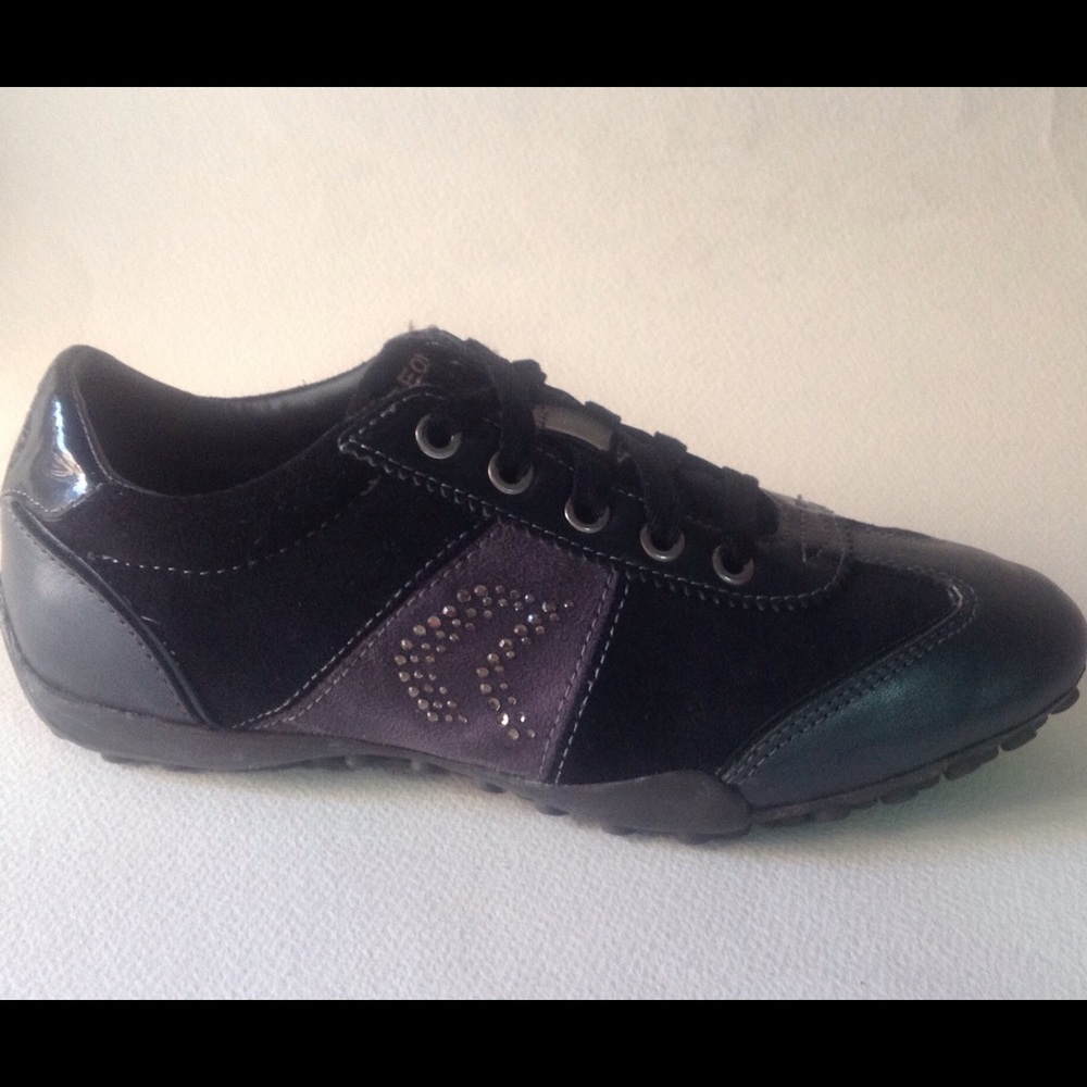 Women's GEOX Sneakers sz 6